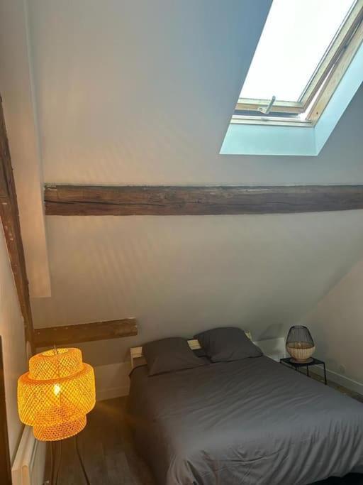 Appartement Plein De Charme Coignières Екстериор снимка
